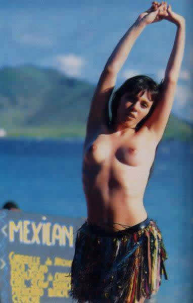 Revista Playboy  1994 12 Simony16