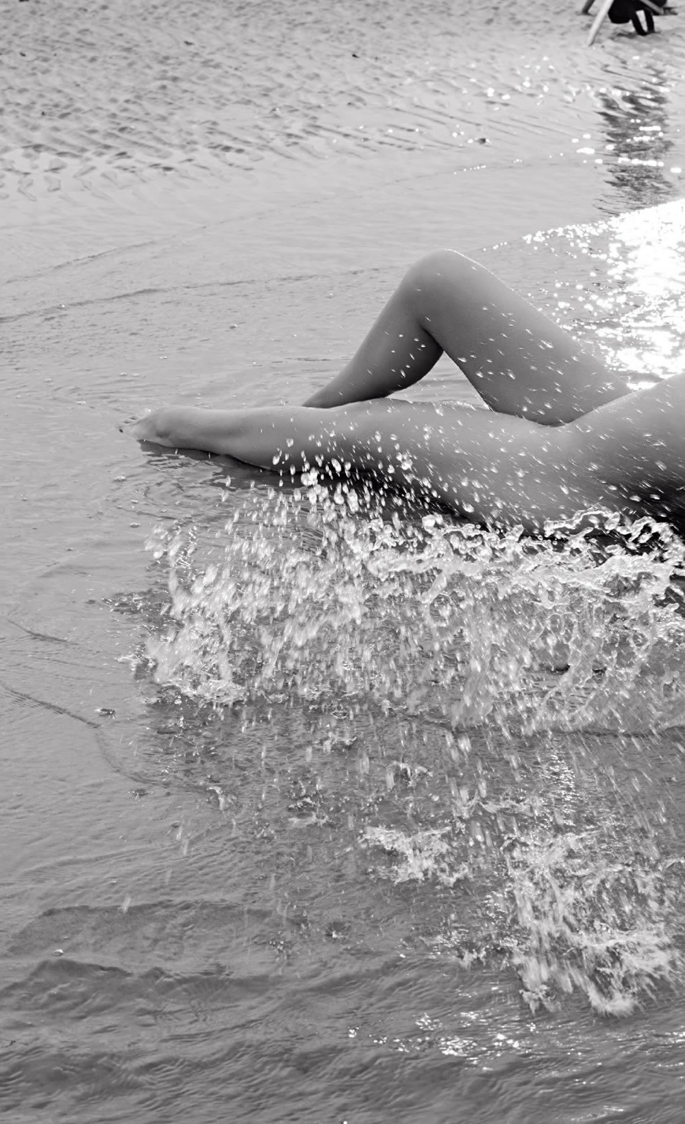 Revista Playboy  2014 11 Marcela PignatariPage 26