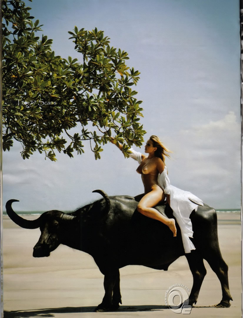 Revista Playboy  2011 01 Andressa Ribeirofoto 10