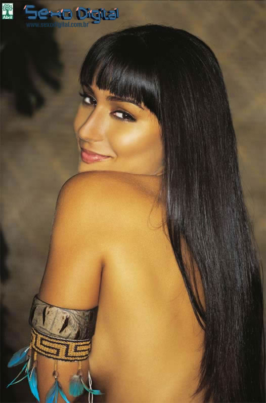 Revista Playboy  2005 04 Natalia NaraNatalia Nara 05