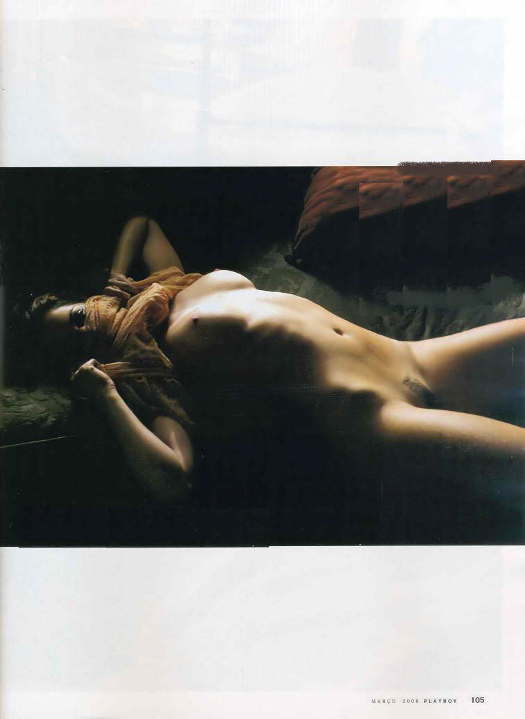 Revista Playboy  2009 03 Michelle BBB9mc13
