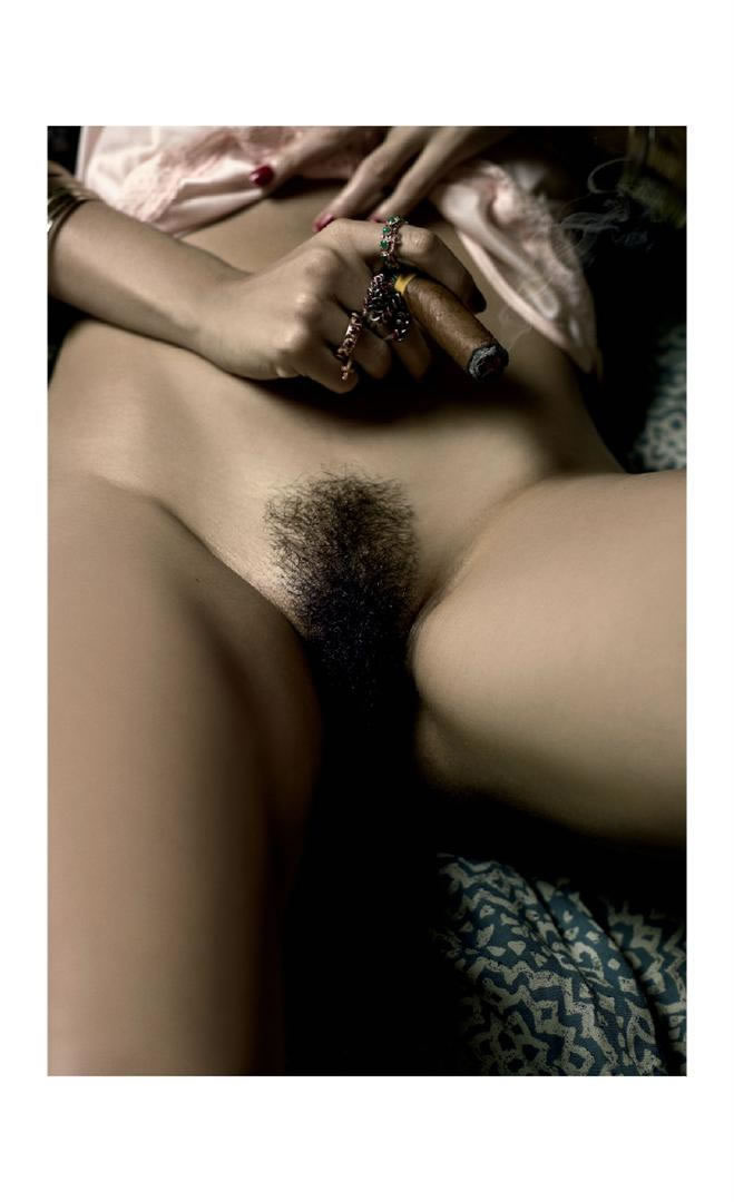 Revista Playboy  2013 08 Nanda Costa 060043523 015 123 525lo