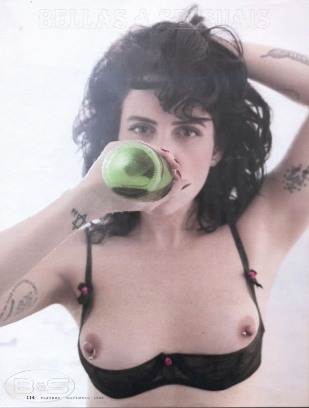 Revista Playboy  2009 11 Fernanda Young026