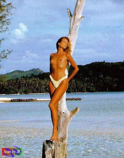 Revista Playboy  1995 03 Alexia Dechamps05
