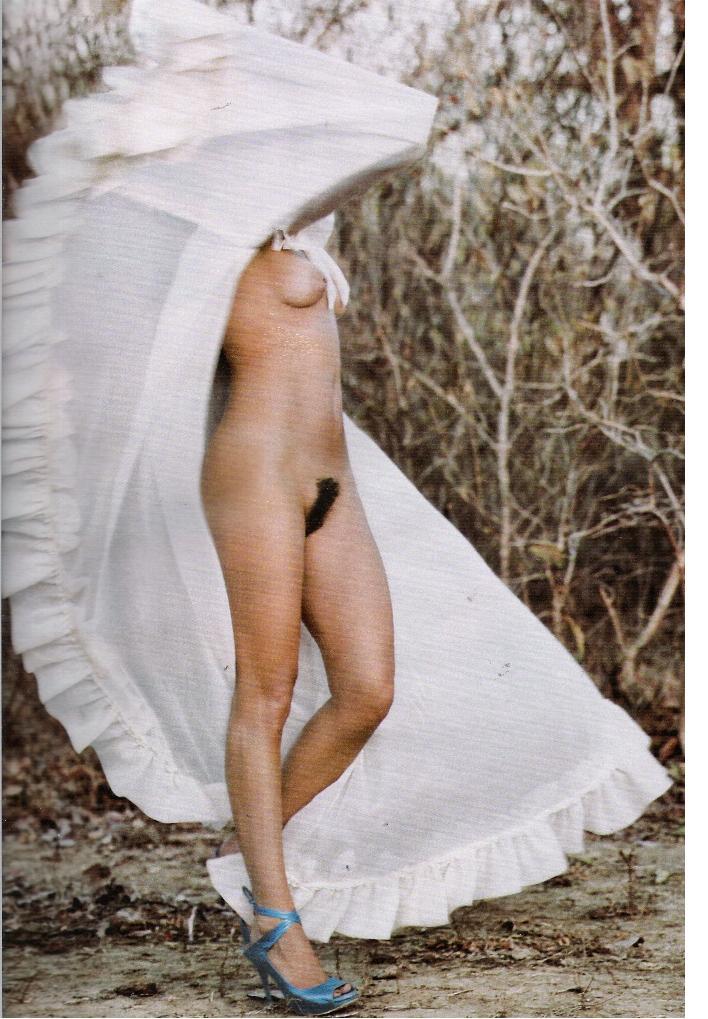Revista Playboy  2008 11 Claudia OhanaOhana 16