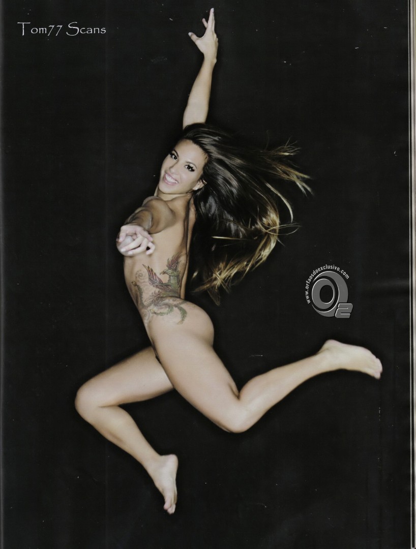 Revista Playboy  2011 03 Michelly Pereira BBB 11foto 05