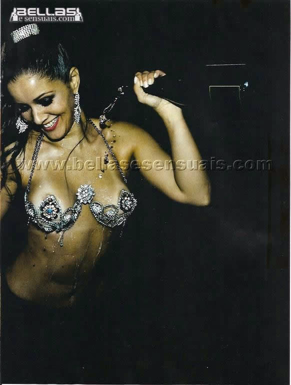 Revista Playboy  2009 04 Especial Nana Gouveapby nana abr09 032