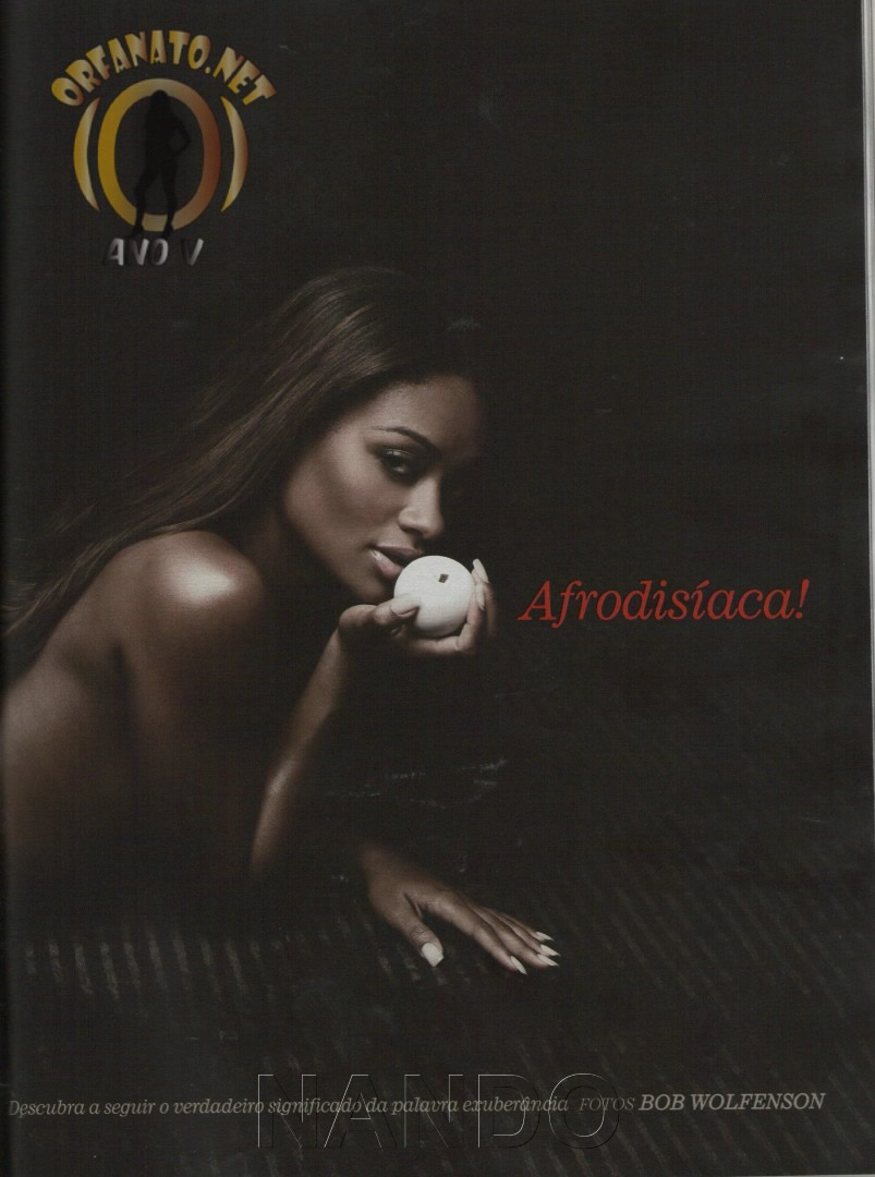 Revista Playboy  2011 05 Jaqueline BBB 11 016
