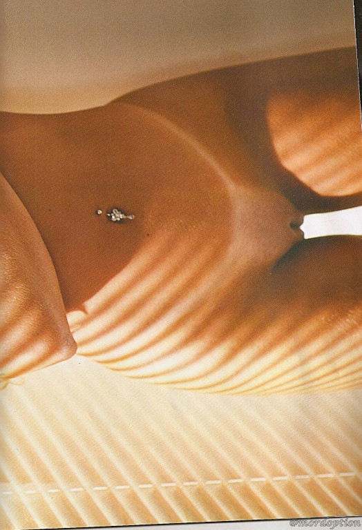 Revista Playboy  2012 04 Aryane Steinkopfaryane 13