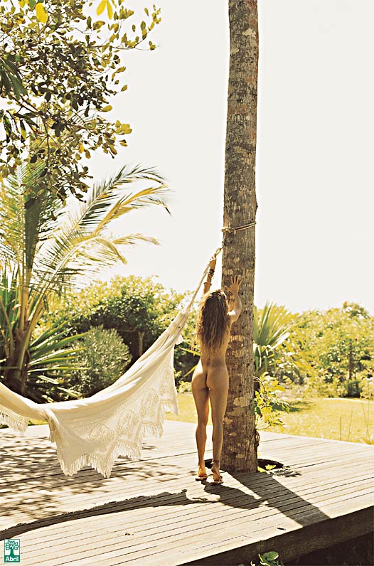 Revista Playboy  2004 01 Dora VergueiroDora Vergueiro 10